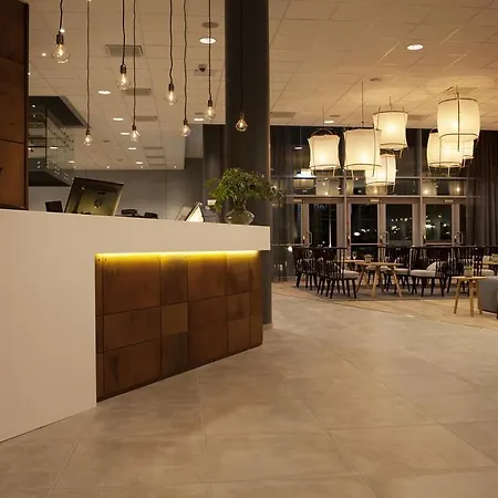 Hotel Scandic Bystranda 3*